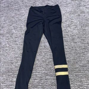 leggings with a gold stripe!